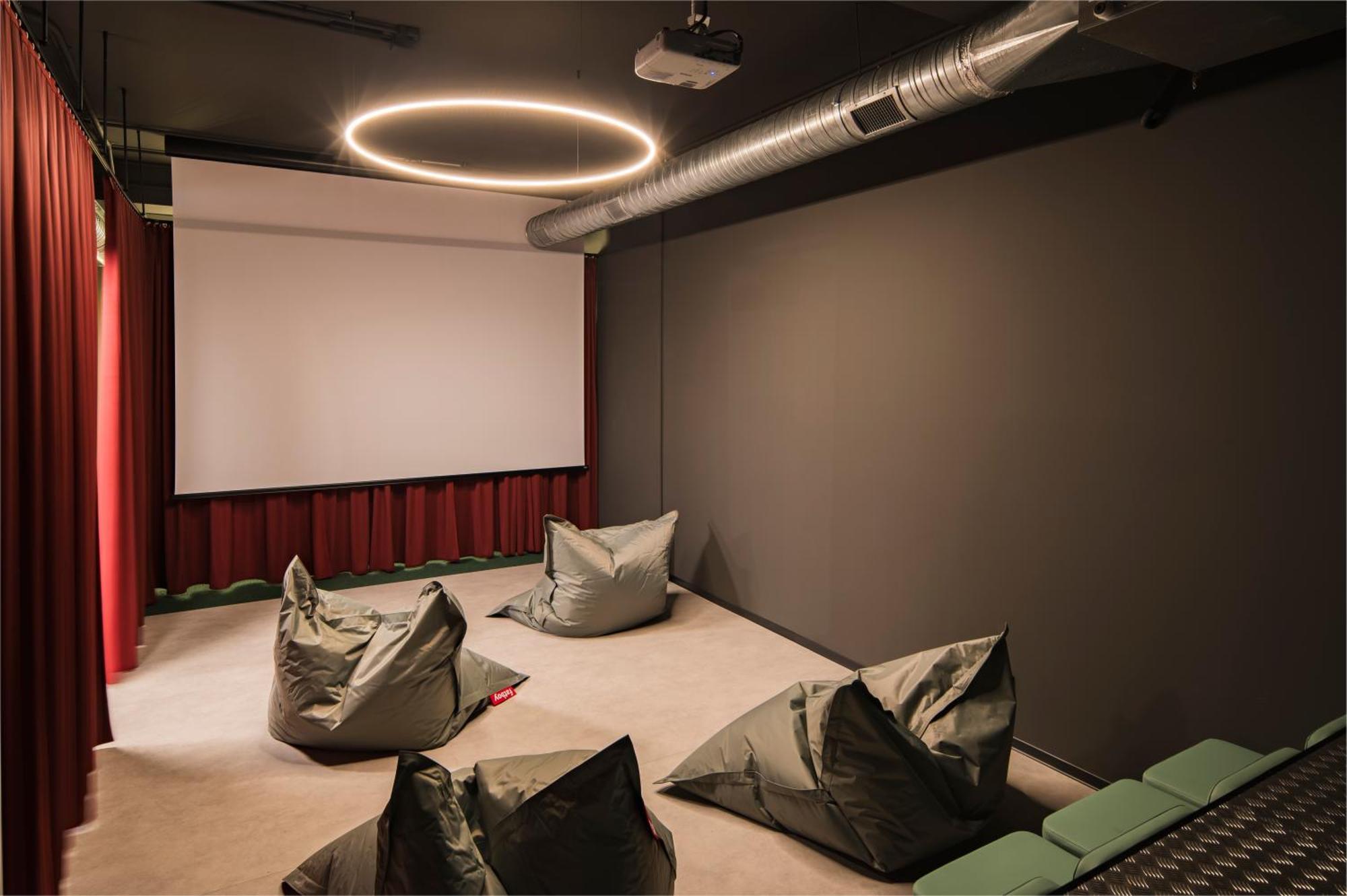 Cx Giulia Hotel Triest